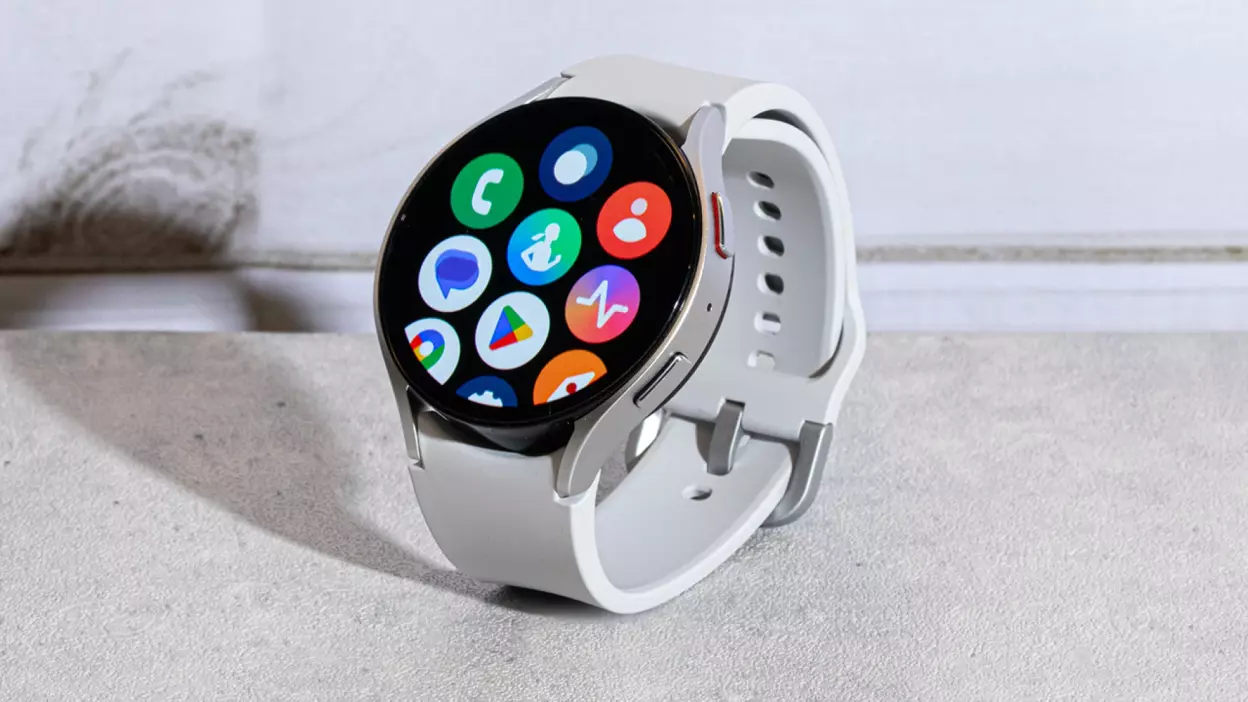 Samsung Galaxy Watch FE Smartwatch