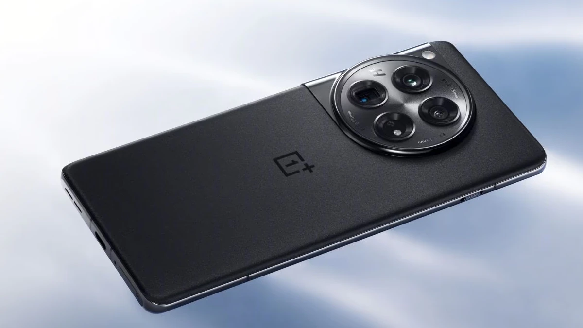 OnePlus 13 tipped to arrive