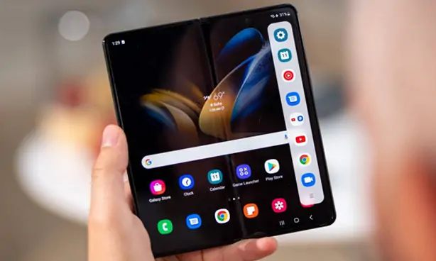 Samsung Galaxy Z Fold 4