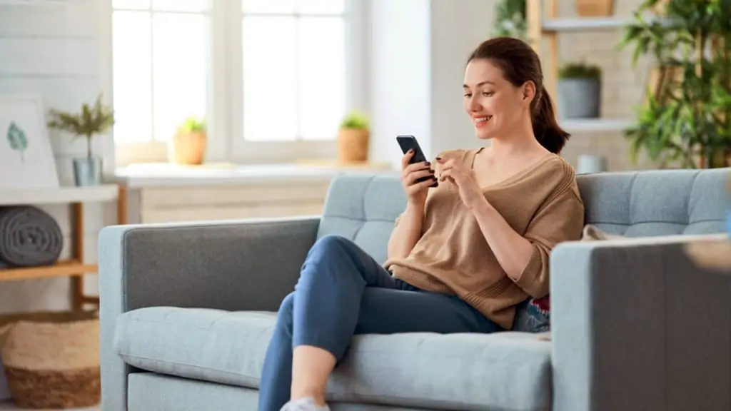 Quick and Easy Furniture Selling: Top Apps to Use