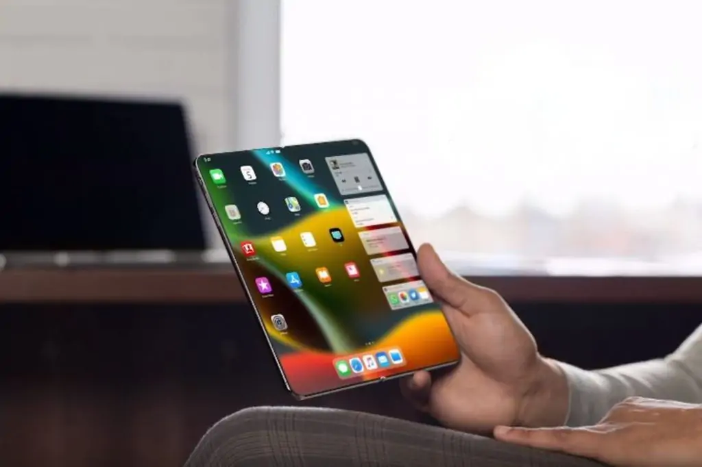 Apple's Planning Foldable iPhone