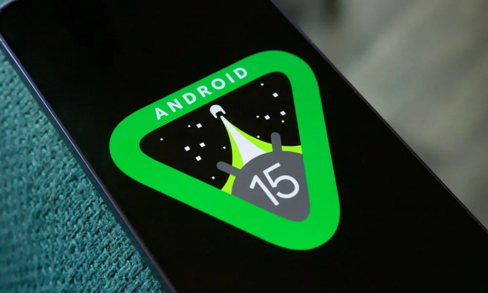 Motorola Rolls Out Android 15 Beta to Select Smartphones